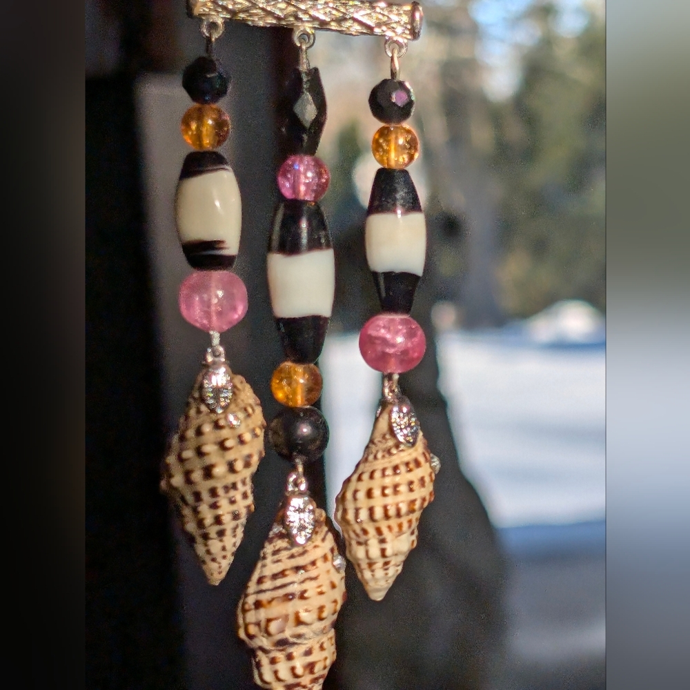 Shells & Multicolor Beaded Bag charm